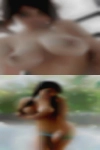 Women looking 08723